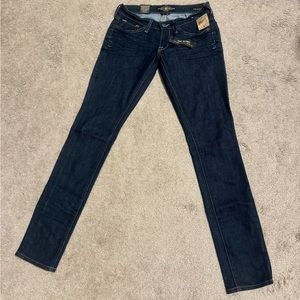 LUCKY BRAND NWT Zoe Skinny Jeans Women’s Size 2/26 Regular
